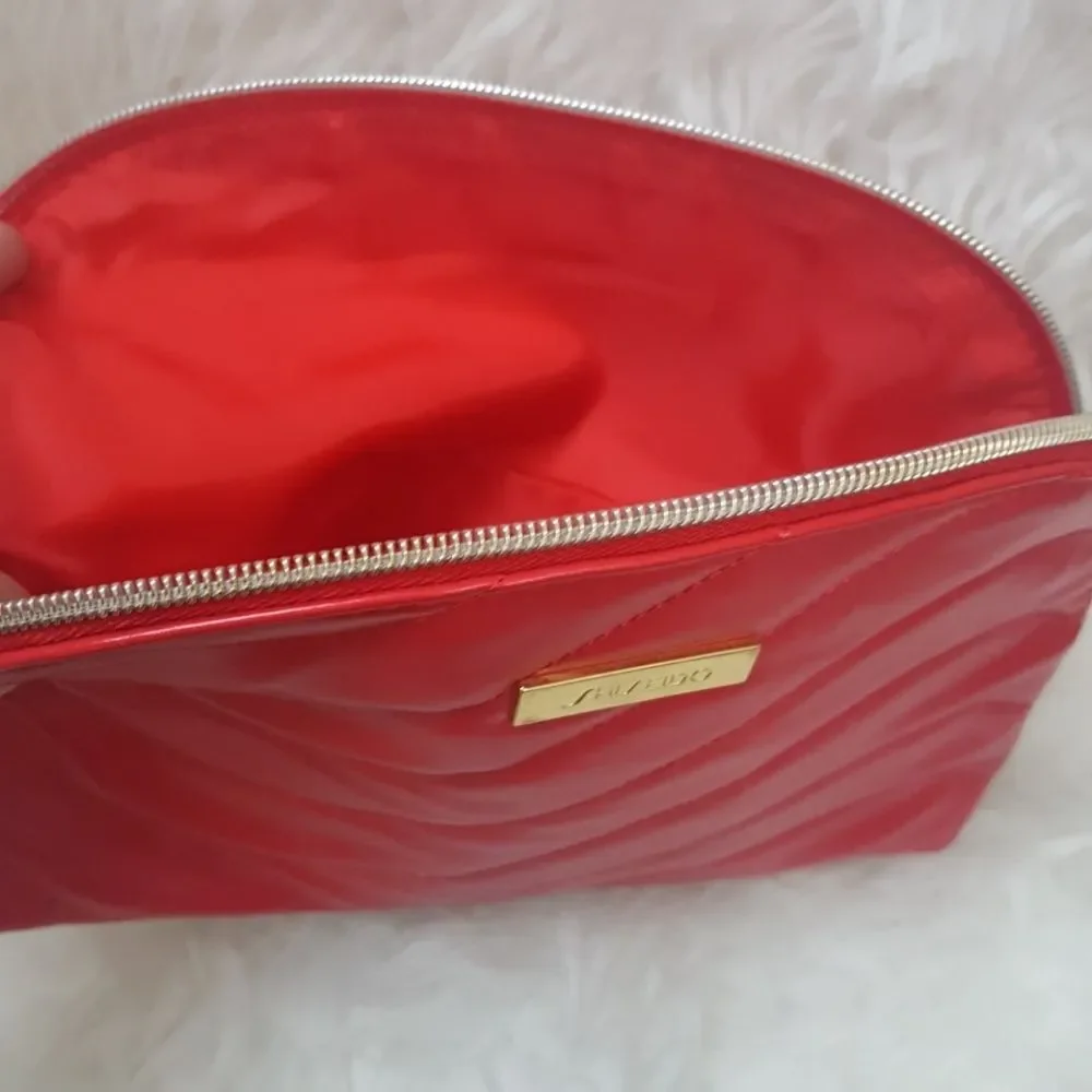 Shiseido Cosmetic Bag